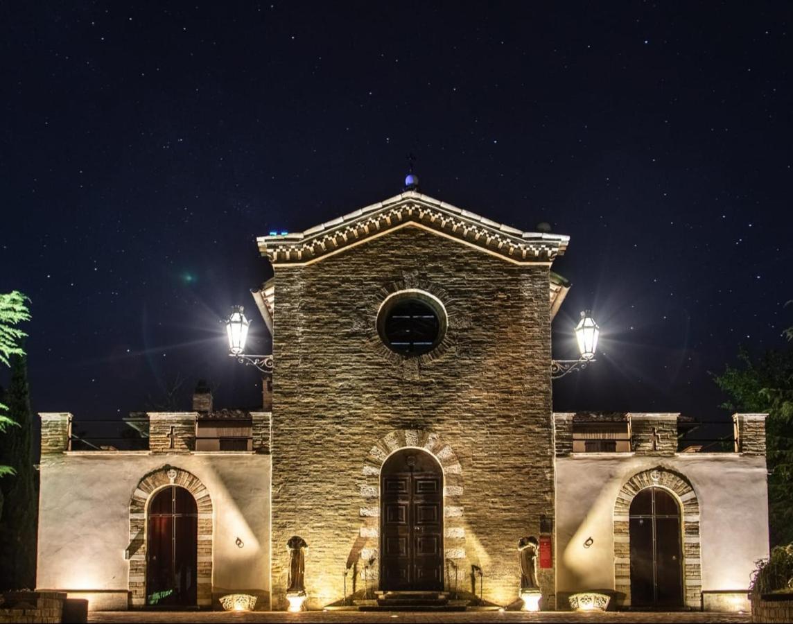 Hotel Convento Di San Martino in Crocicchio Urbino Esterno foto